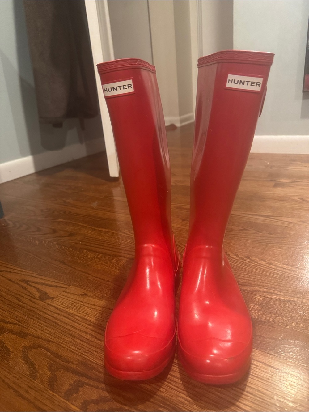 Hunter Original Tall Rain Boots in Military Red Size 10
